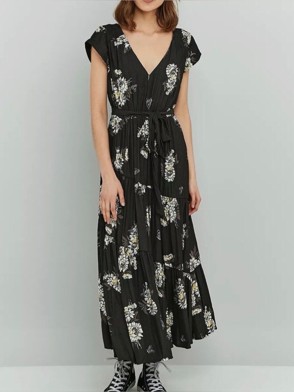 FP Movement by Free People Summer Green Floral V-Neck Tiered Maxi Dress!